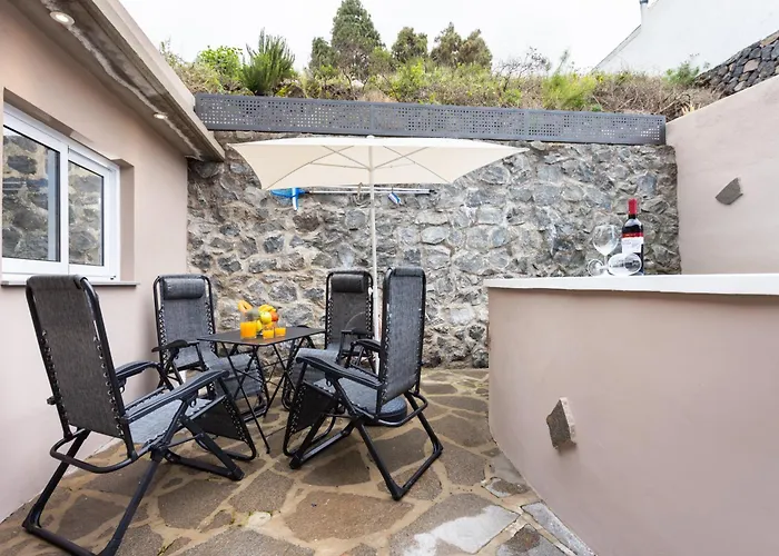 Prázdninový dům Tenohomes Sunny Terrace & Private Pool *