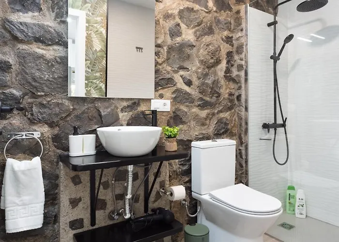 Сasa de vacaciones Tenohomes Sunny Terrace & Private Pool