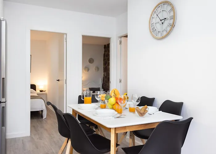 Дом отдыха Tenohomes Sunny Terrace & Private Pool *